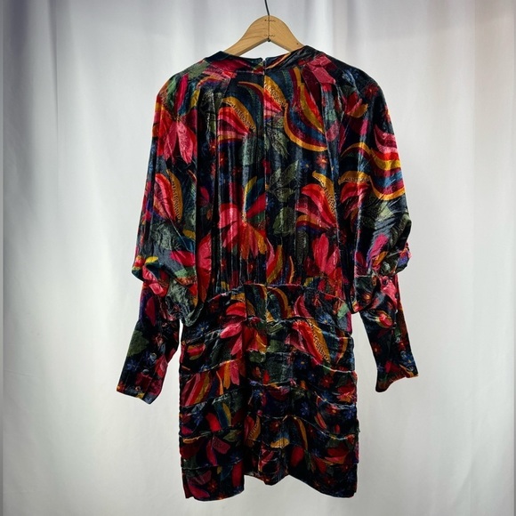 NWT Farm Rio Velvet Dress in Black Banana Sky Size Medium - Picture 8 of 12